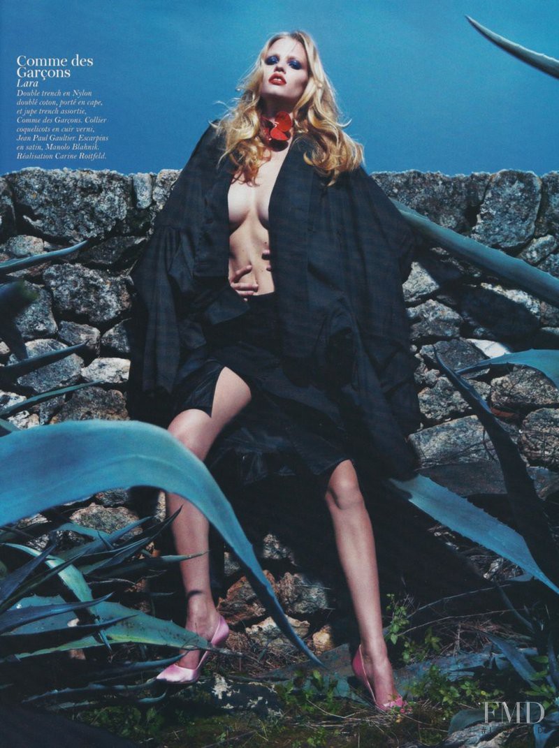 Lara Stone featured in L\'Été 2011, February 2011