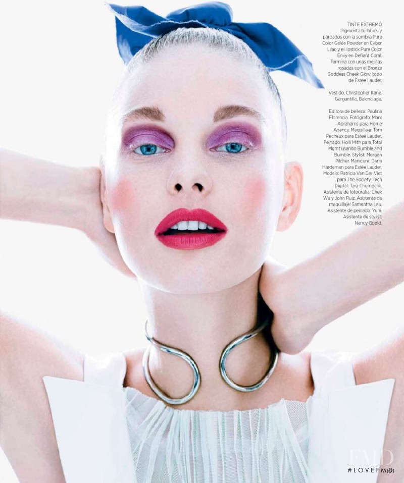 Patricia van der Vliet featured in Inyeccion De Color, July 2014