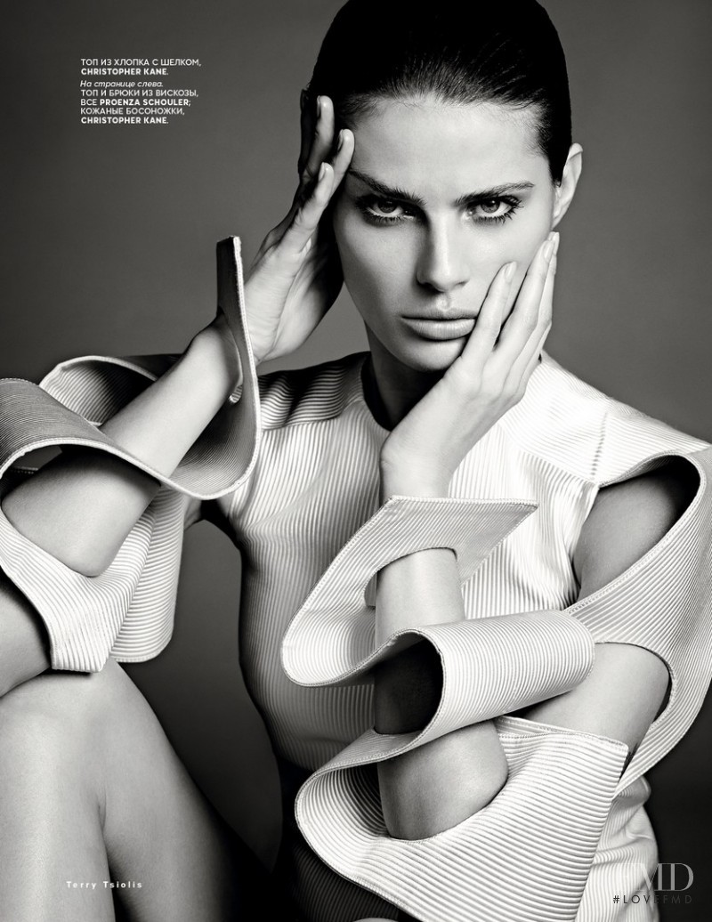 Isabeli Fontana featured in Zag, August 2014