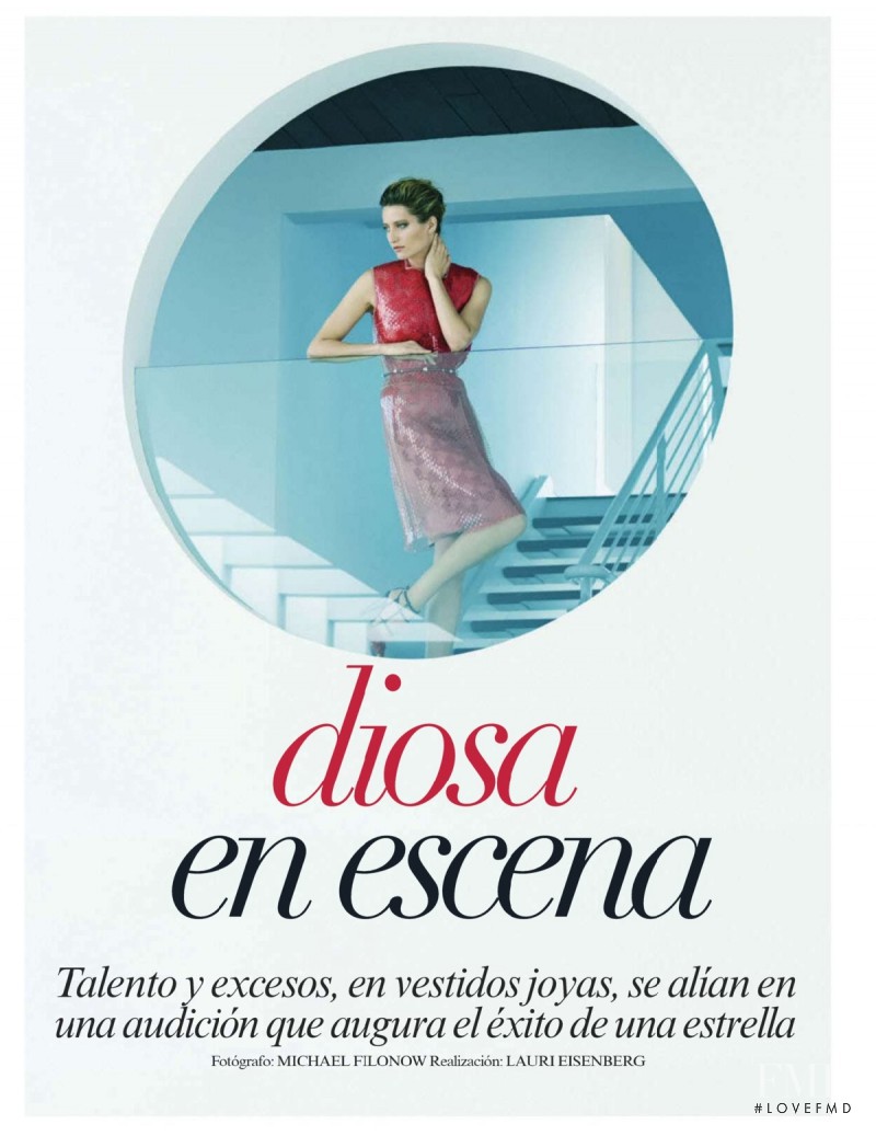Noot Seear featured in Diosa En Escena, July 2014