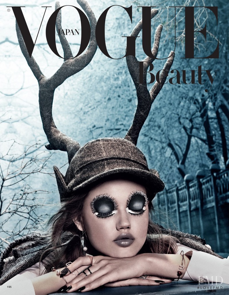 Lindsey Wixson featured in The Imagination In Her Eyes, September 2014