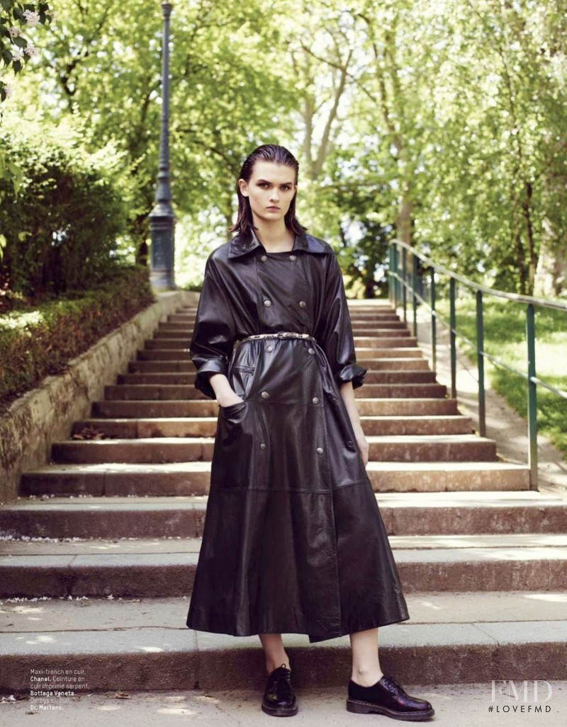 Lara Mullen featured in L\'insoumise, August 2014
