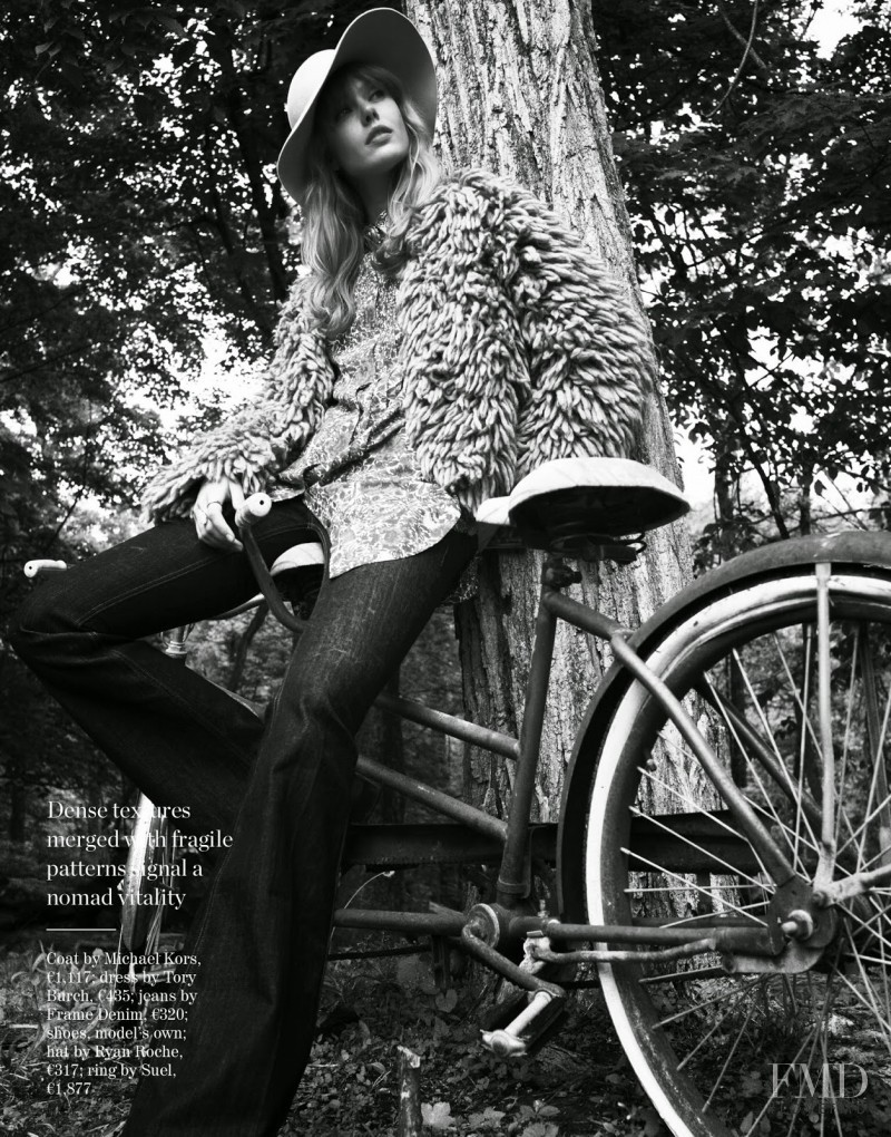 Frida Gustavsson featured in \'70s Folk Goddess, September 2014