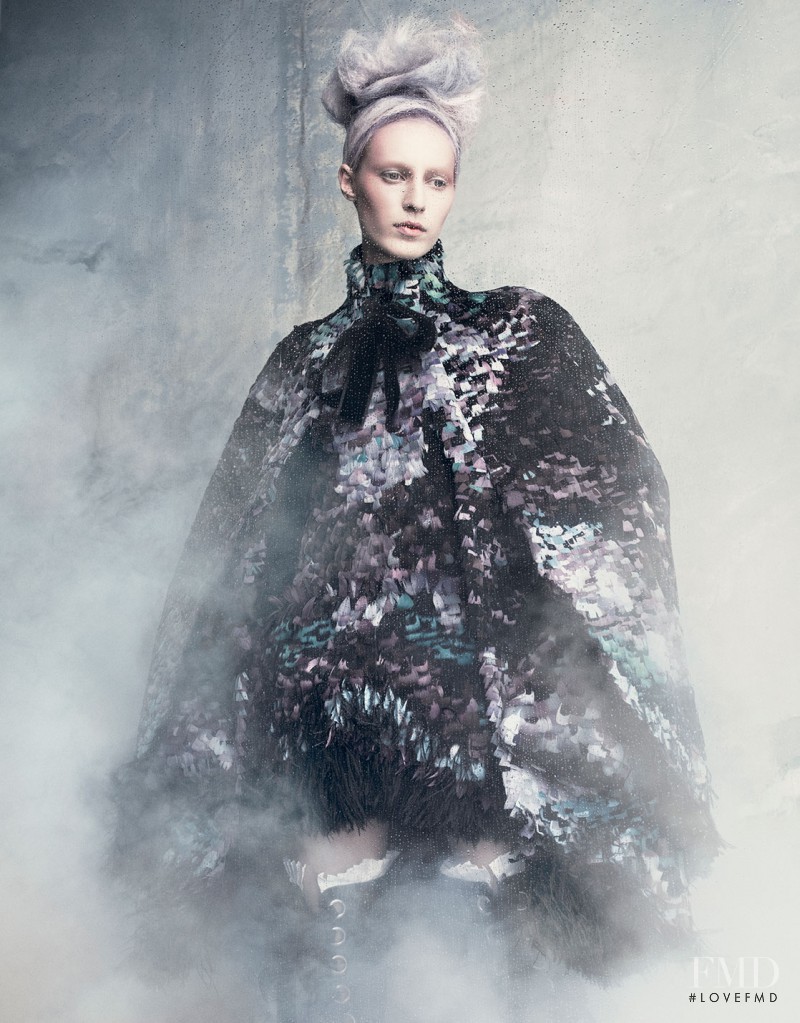 Julia Nobis featured in Julia Nobis, September 2014