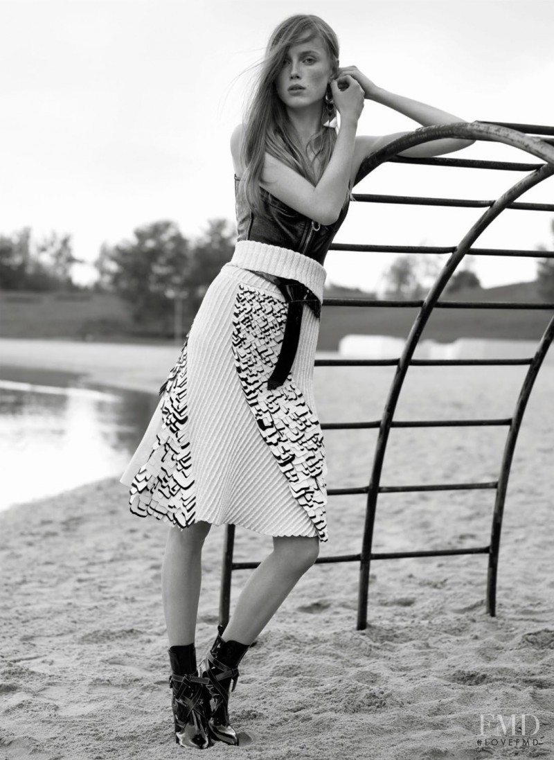 Rianne Van Rompaey featured in Un Homme De Notre Temps, September 2014