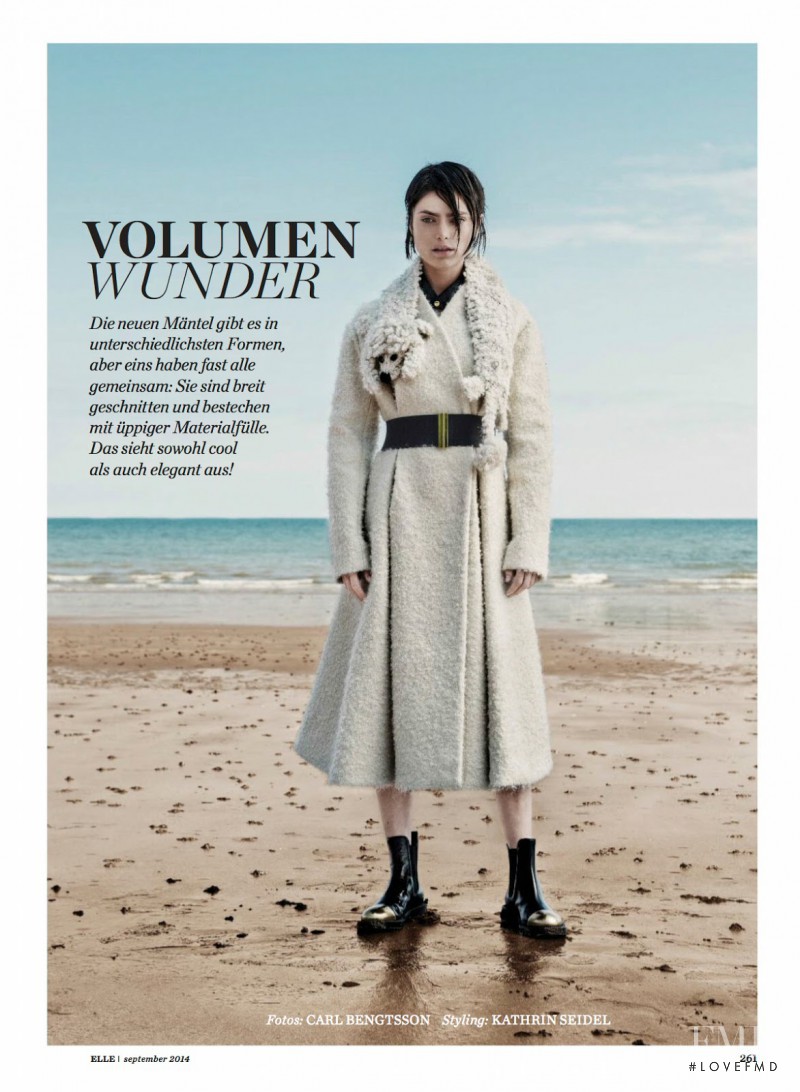 Sophie Vlaming featured in Volumen Wunder, September 2014