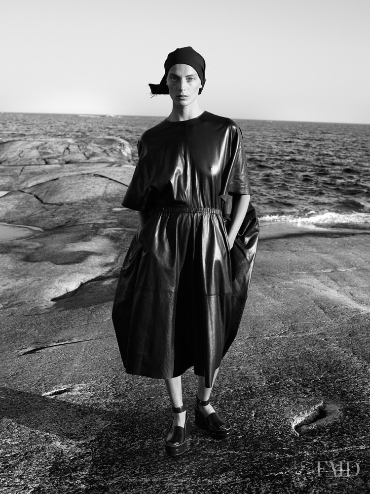 Daria Werbowy featured in Daria Werbowy, October 2014