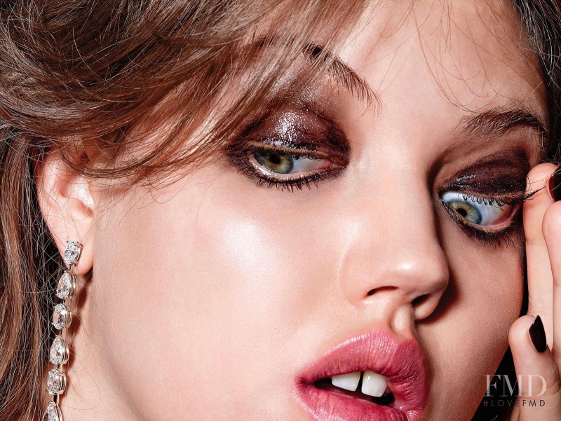 Lindsey Wixson featured in Beauty, September 2014