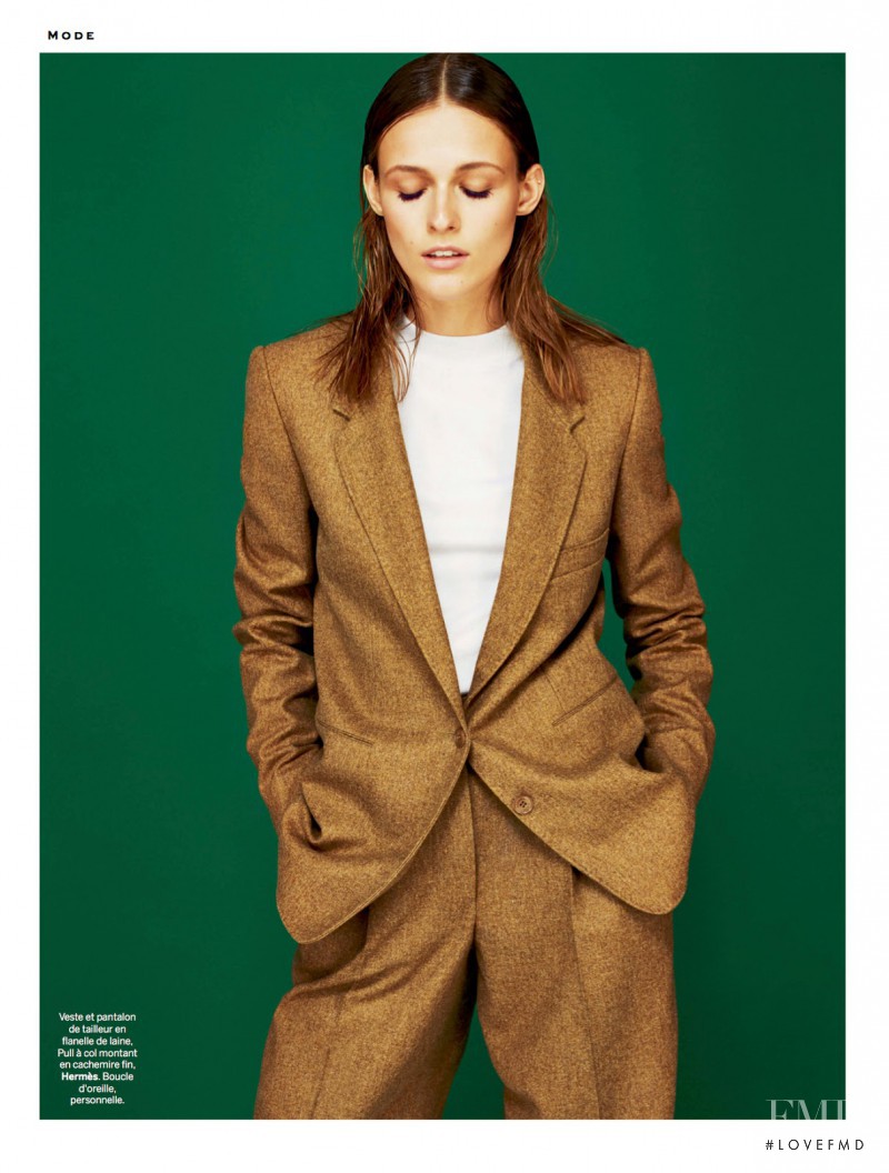 Emma  Oak featured in Simple, D\'esprit, August 2014