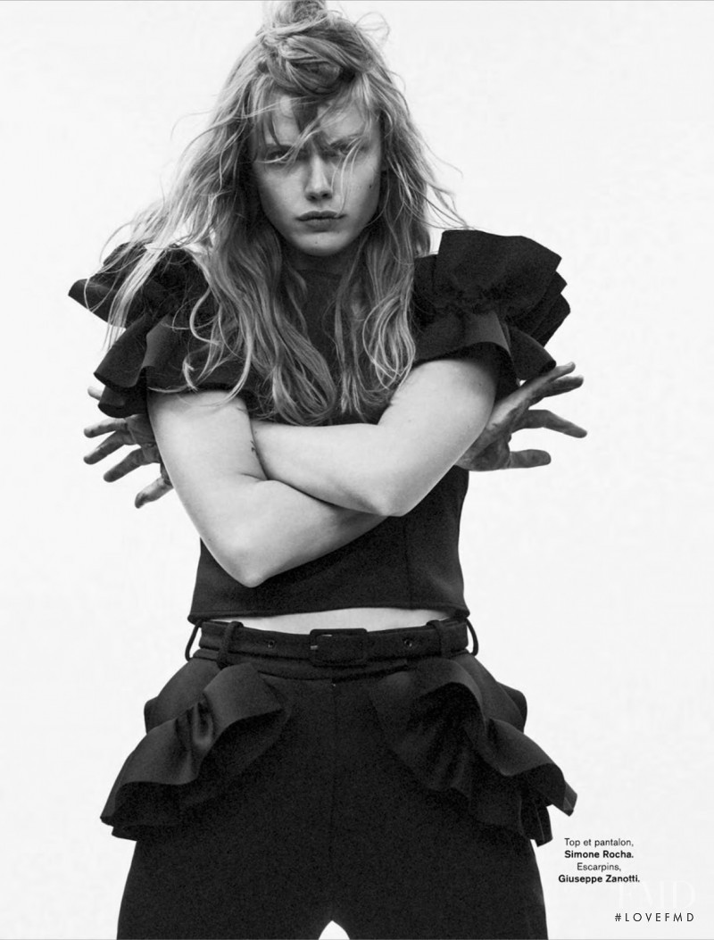 Frida Gustavsson featured in Spècial Mode, October 2014