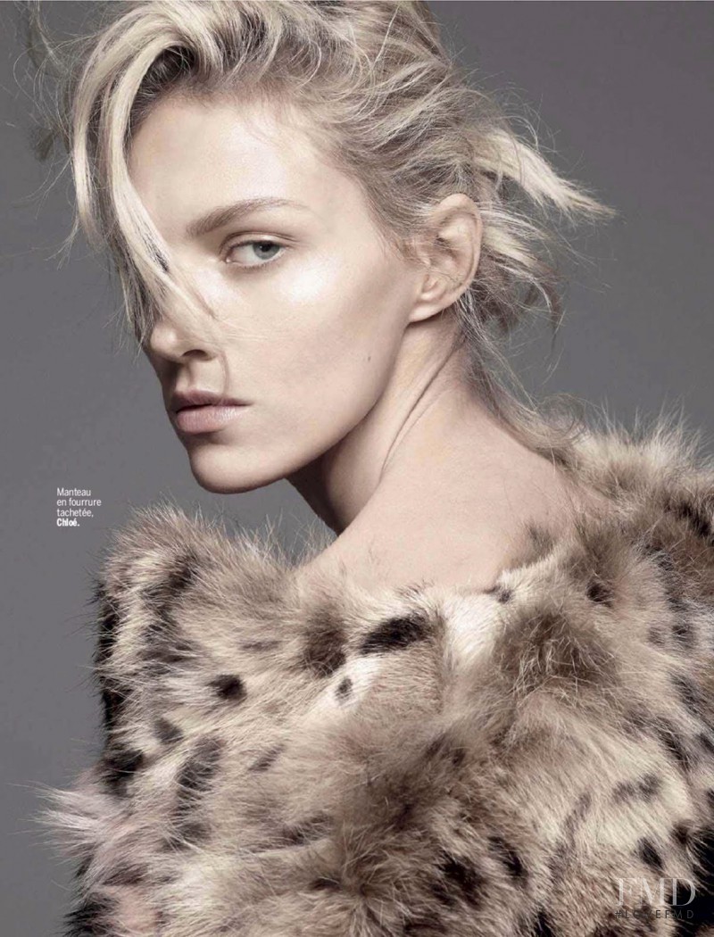 Anja Rubik featured in La Féline, September 2014