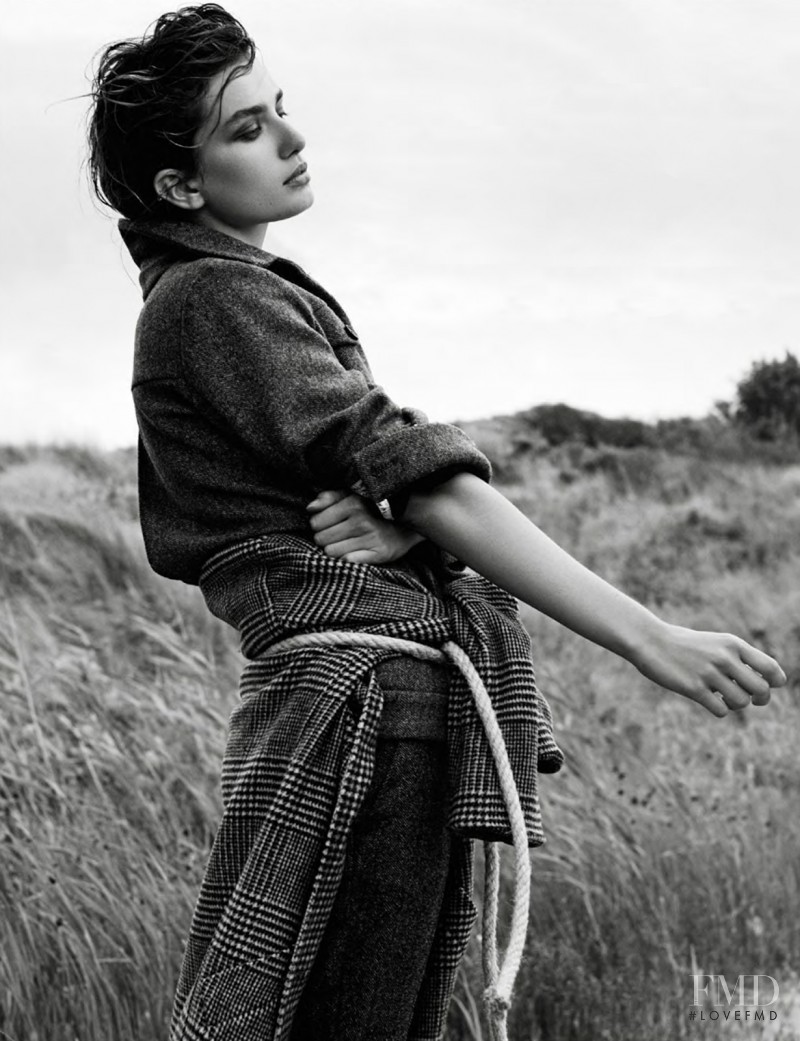 Andreea Diaconu featured in Vent Du Nord, October 2014