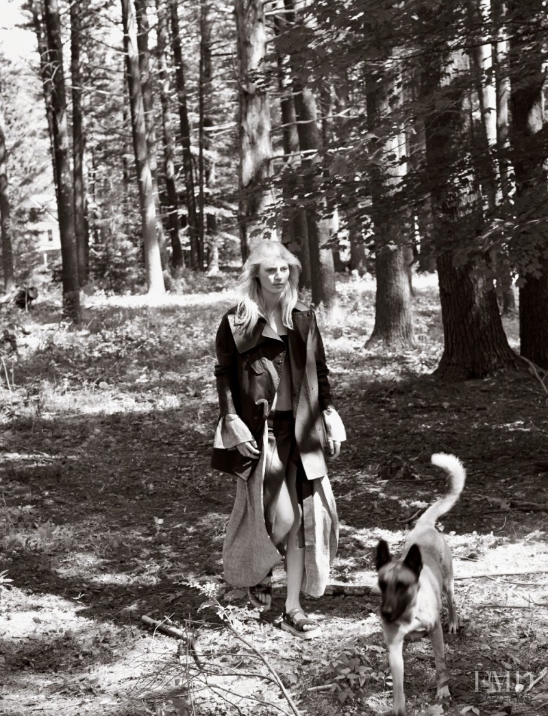 Julia Nobis featured in Big Country, November 2014