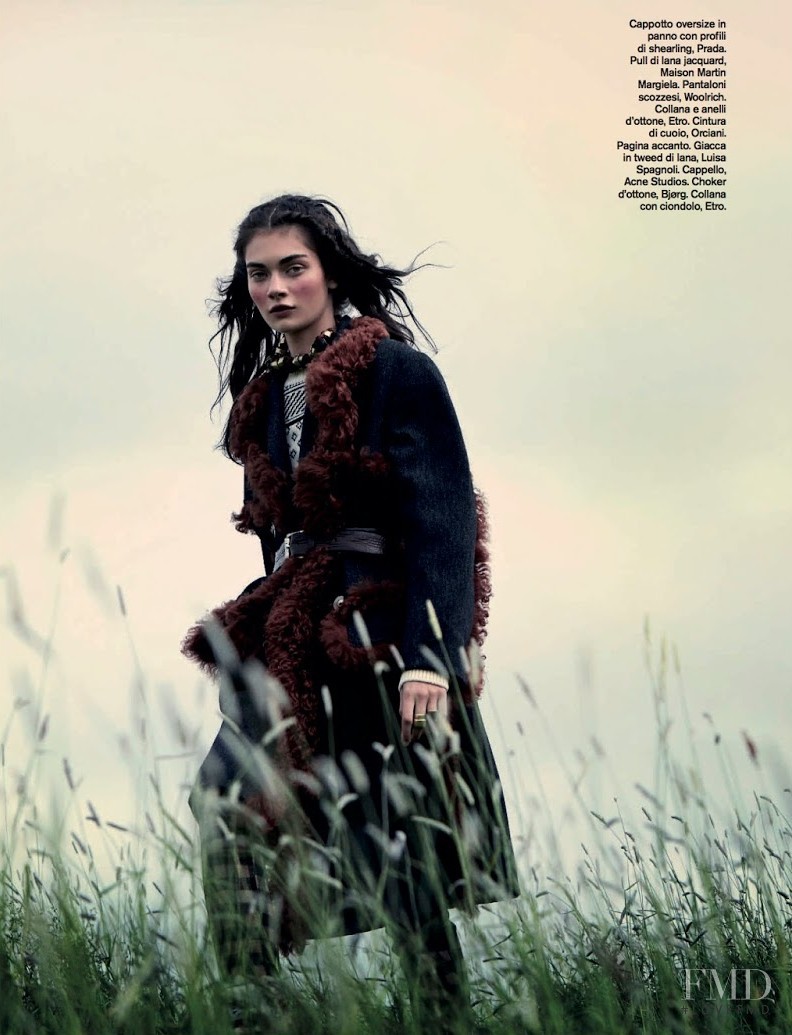 Antonina Vasylchenko featured in Verso Est, Spazi Infiniti, September 2014