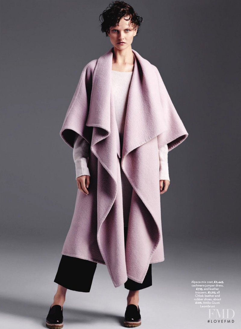 Kamila Filipcikova featured in Coats, November 2014