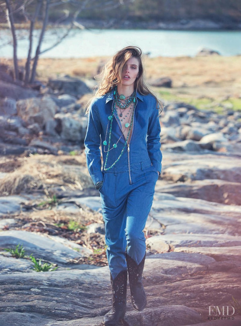 Madison Headrick featured in Blue Jeans, November 2014