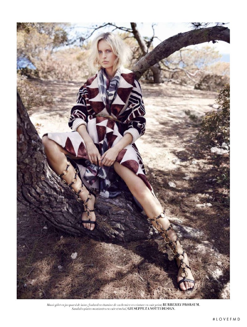 Karolina Kurkova featured in Un Hiver Gypset, November 2014