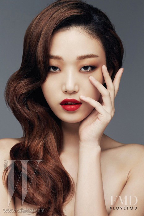 So Ra Choi featured in Beauty, October 2013