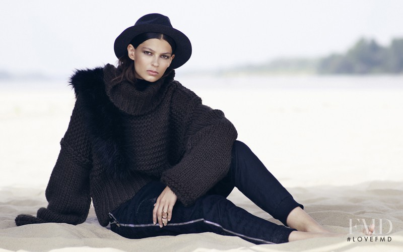 Emilia Nawarecka featured in Emilia, October 2014