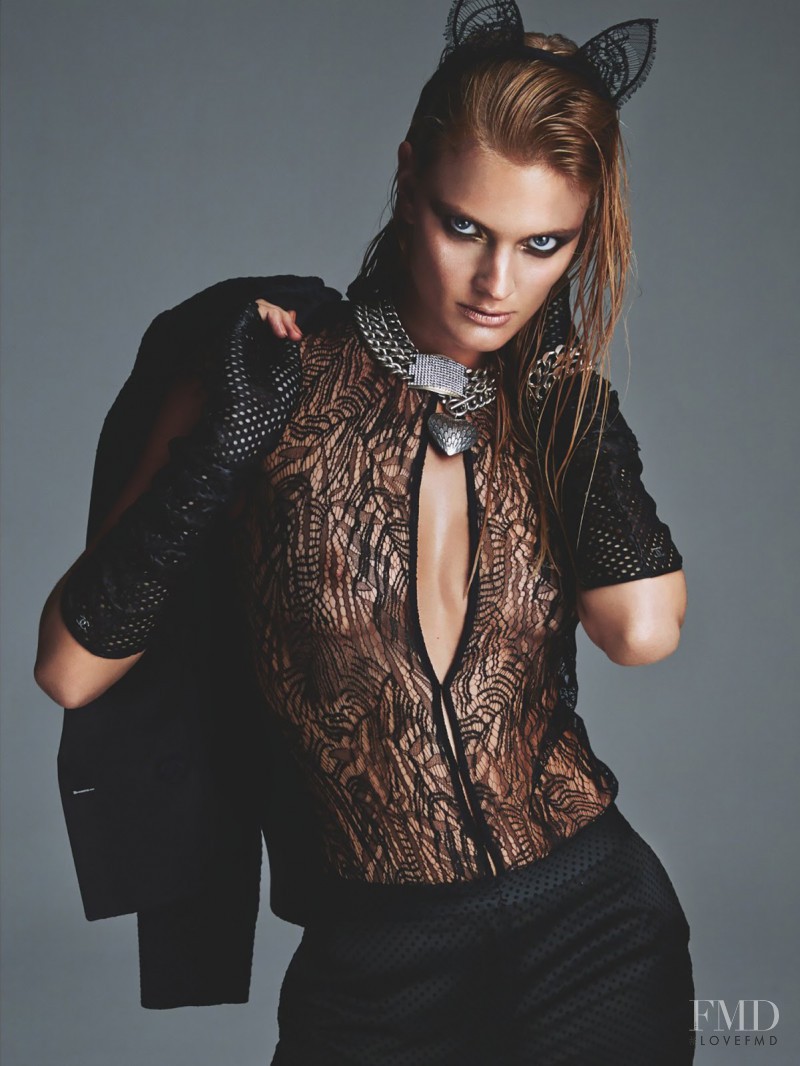 Constance Jablonski featured in Catwoman, November 2014