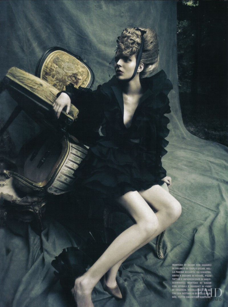 Darya Kurovska featured in A Dream Of A Dress, September 2009