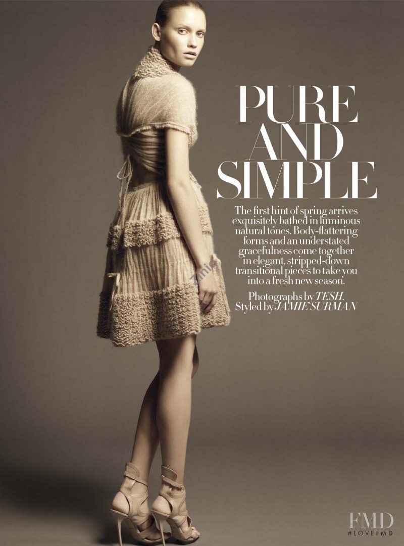 Laura Blokhina featured in Pure And Simple, January 2009