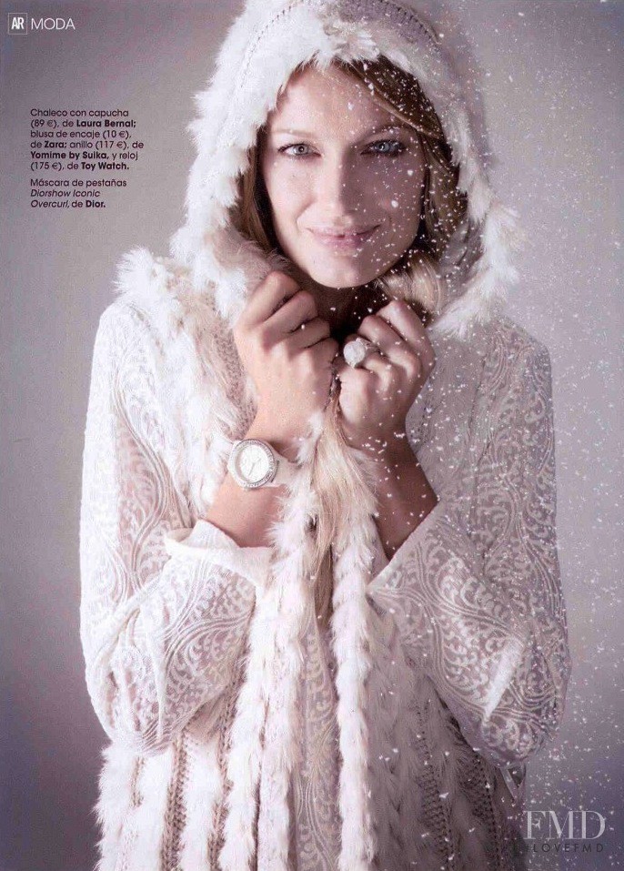 Renata Zanchi featured in Círculo Polar, February 2013