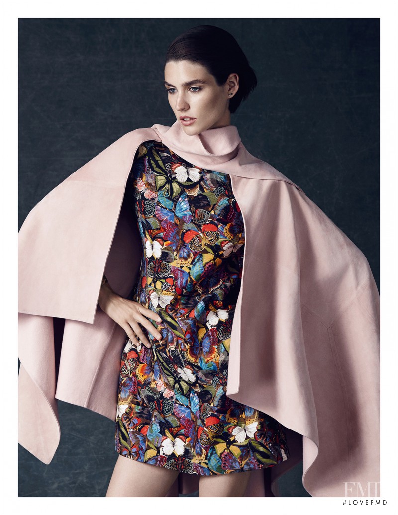 Manon Leloup featured in Manon Leloup, December 2014