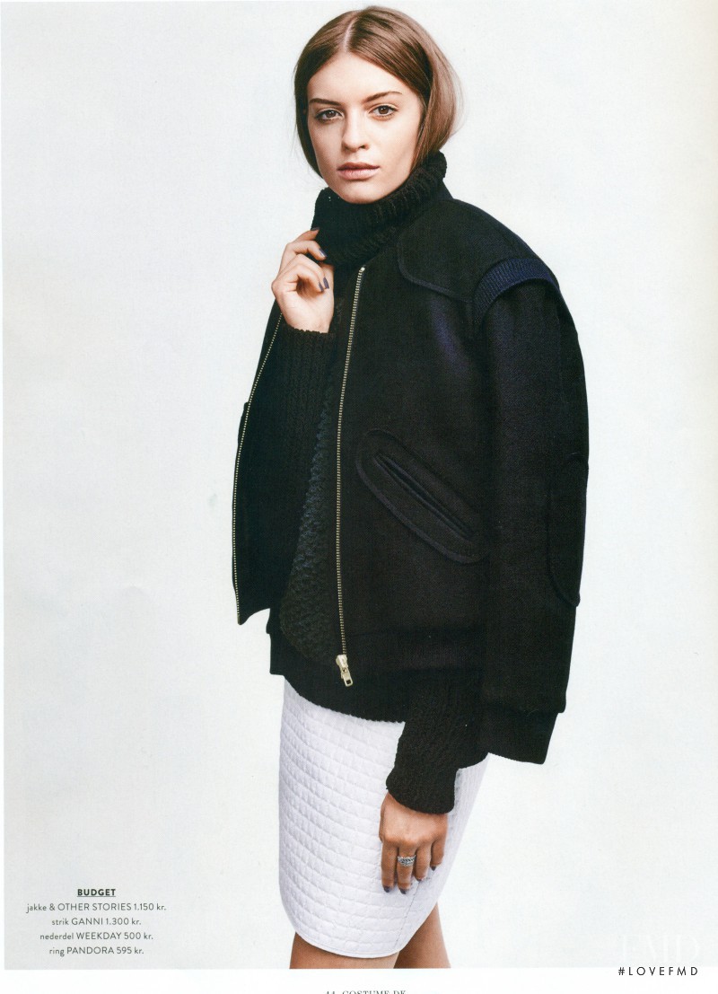 Cristina Mantas featured in Cristina, August 2013