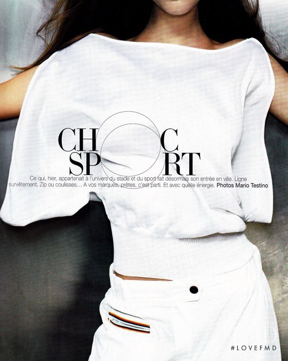 Gisele Bundchen featured in Chic Sport, March 1998