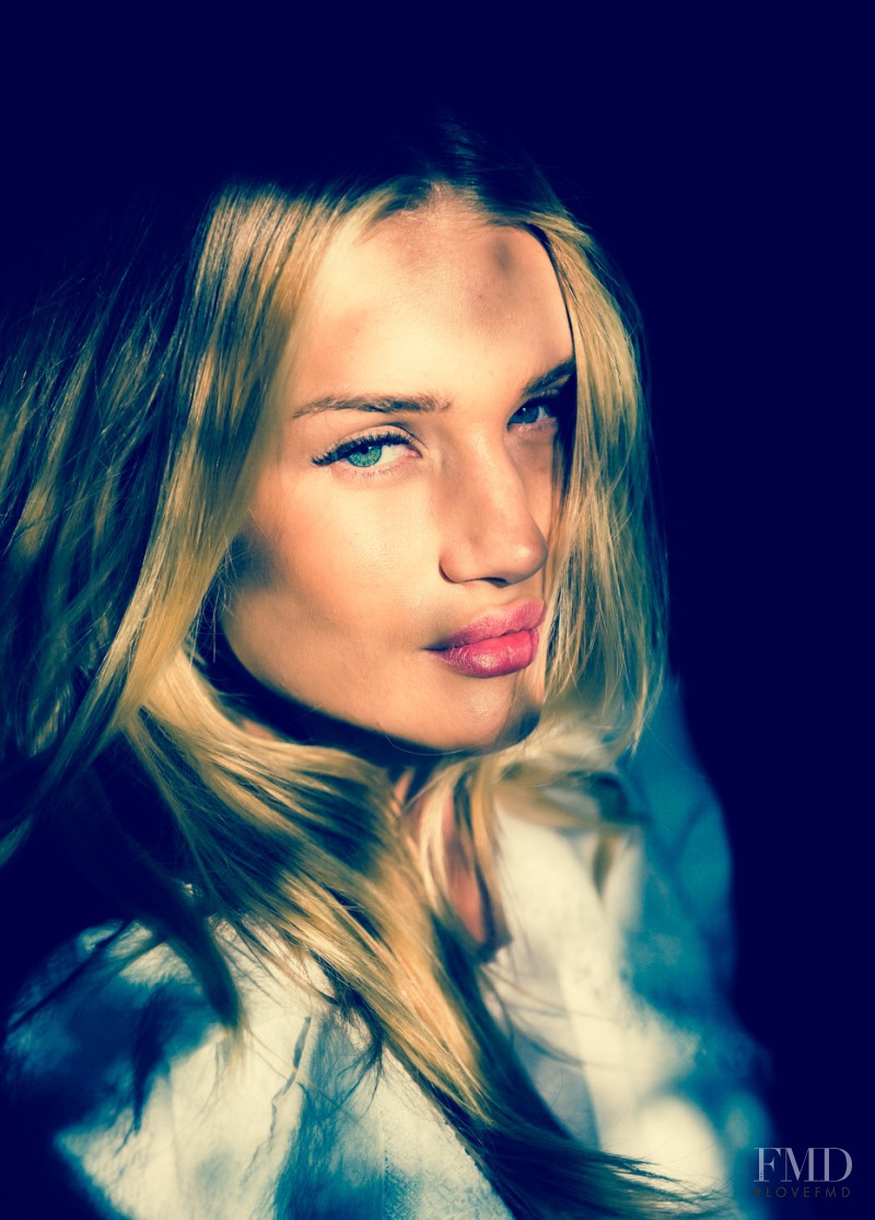 Rosie Huntington-Whiteley featured in Rosie Huntington-Whiteley, February 2014