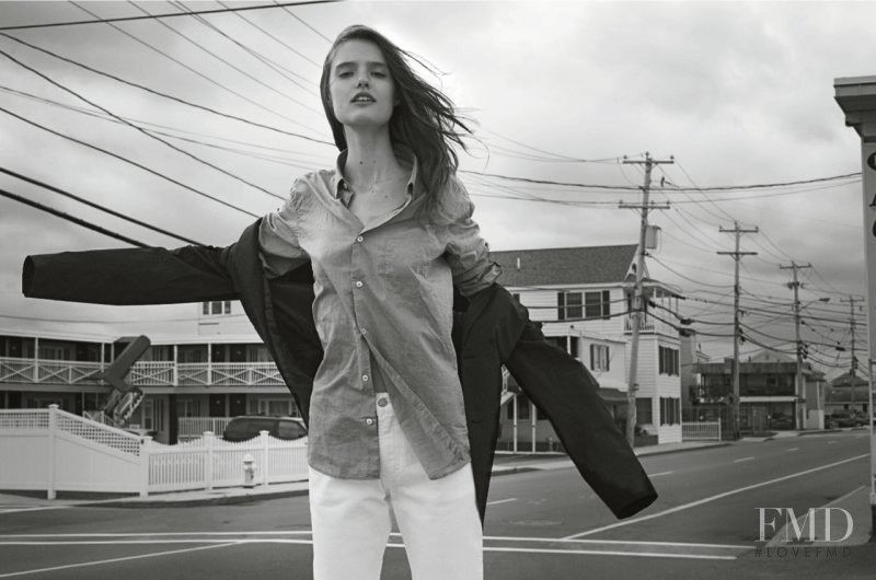 Katie Fogarty featured in Katie Fogarty & Joe Bonamass, November 2011