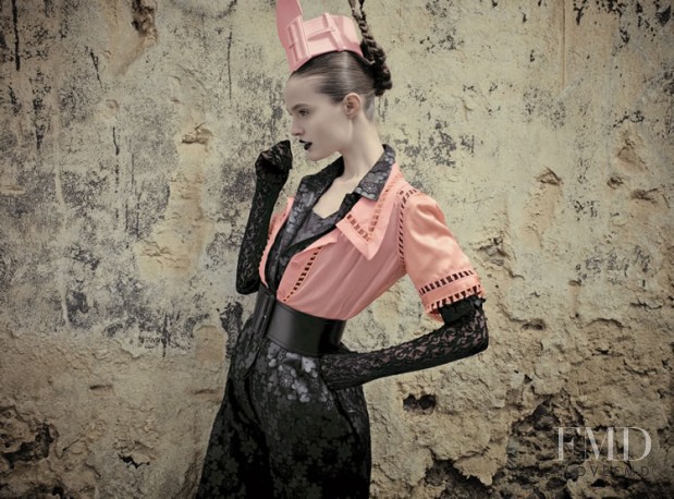 Katie Fogarty featured in Atelier Surrealist, January 2012