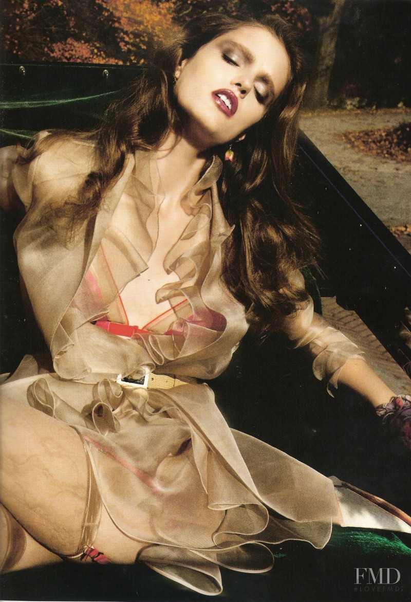 Katie Fogarty featured in Desnuda por Central Park, April 2010