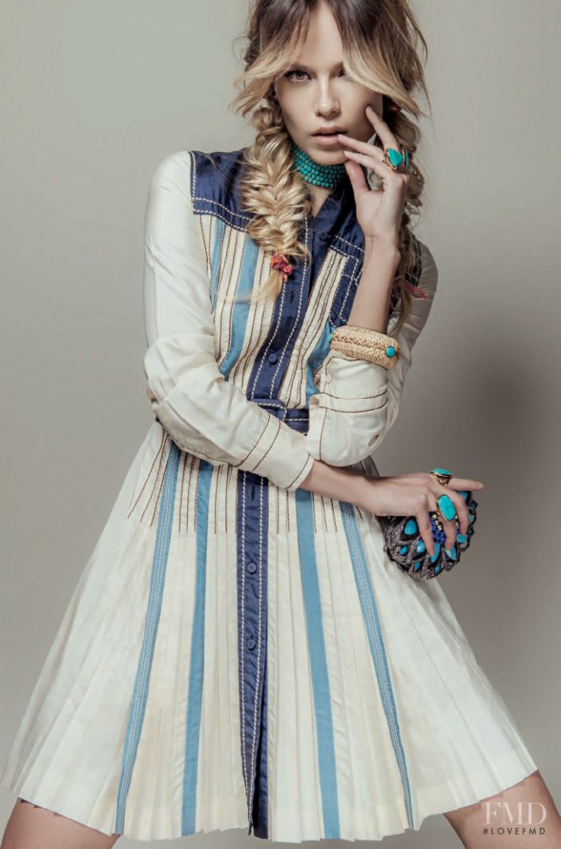 Natasha Poly featured in Perfume Apache, February 2015