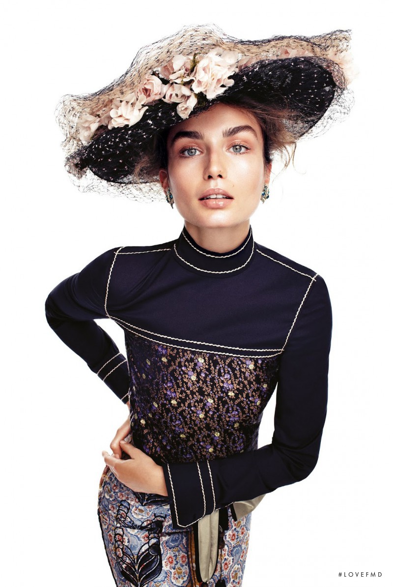 Andreea Diaconu featured in Andreea Diaconu, February 2015