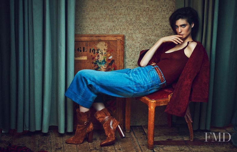 Manon Leloup featured in Mood Indigo, March 2015