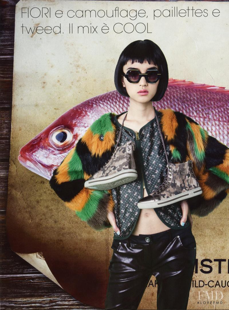 Luping Wang featured in Fiori e comouflage, paillettes e tweed., November 2014