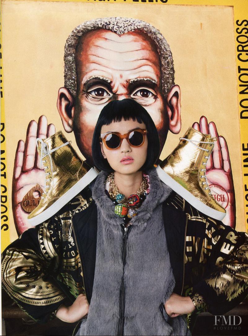 Luping Wang featured in Fiori e comouflage, paillettes e tweed., November 2014
