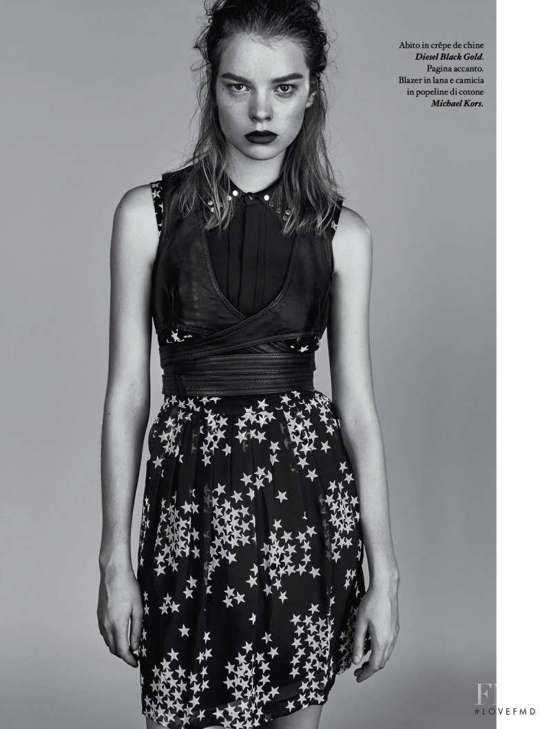 Gwen Loos featured in Fashion Show, February 2015