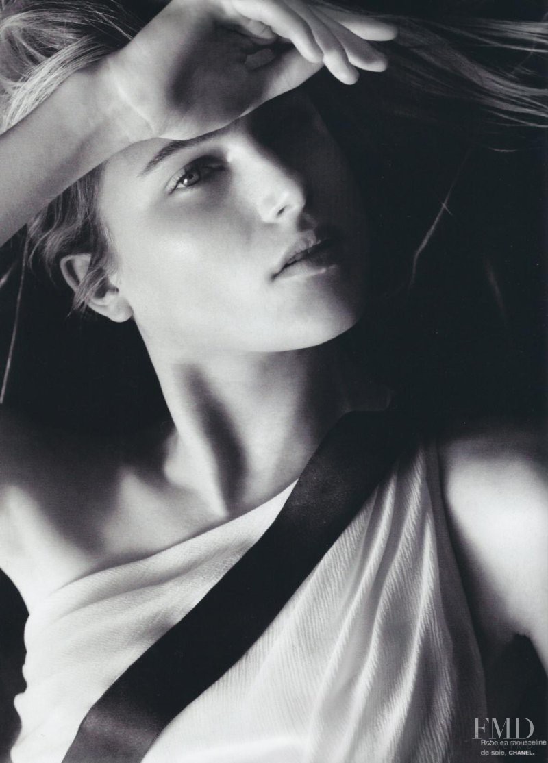 Dree Hemingway featured in Eveil, June 2010