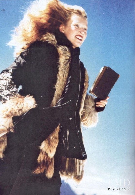 Toni Garrn featured in Schneekönigin, October 2007