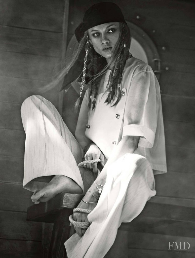 Anna Selezneva featured in Princess Charming, May 2015