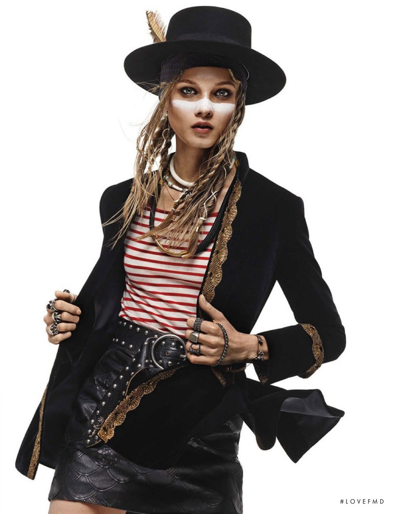 Anna Selezneva featured in Princess Charming, May 2015