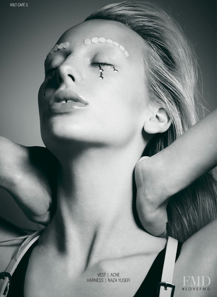 Lili Sumner featured in Après Tatouage, May 2012