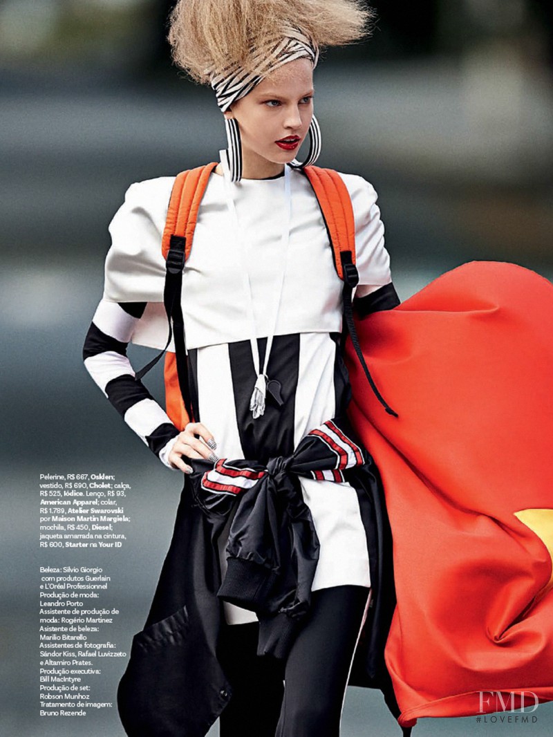 Elisabeth Erm featured in Dando Bandeira, June 2014