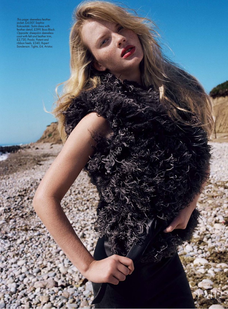 Anne Vyalitsyna featured in Soft Focus, January 2008