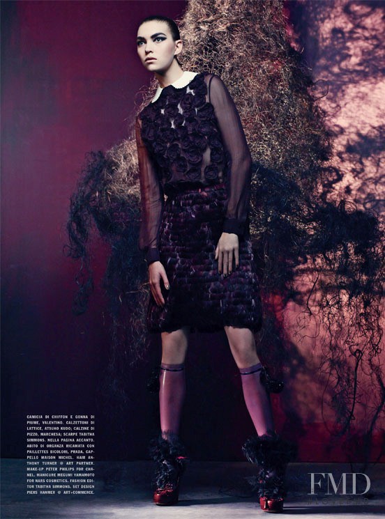 Arizona Muse featured in Chic Gothic Glam, September 2011