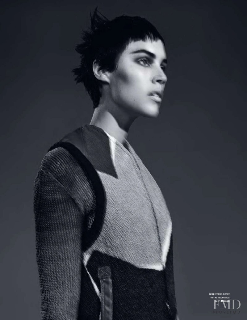 Alana Bunte featured in 100% Wool, November 2014
