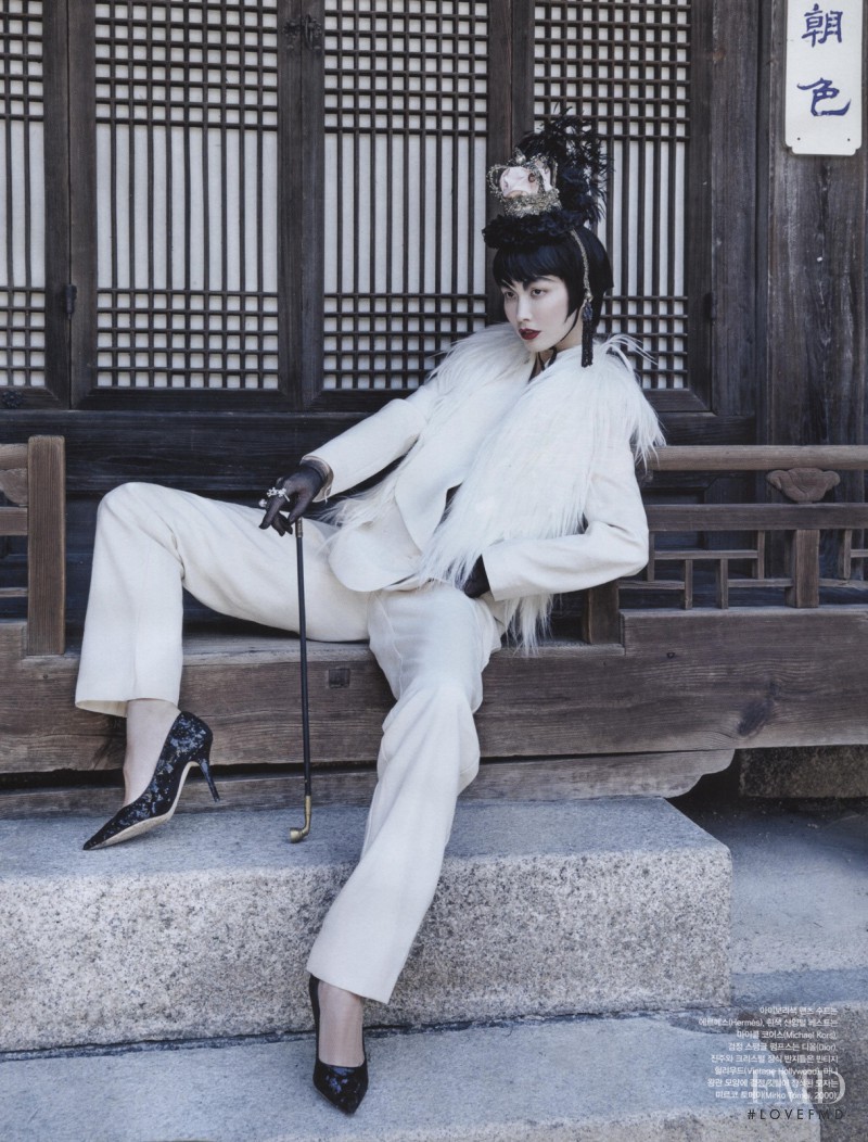 Kyung-Ah Song featured in Madame Hat, November 2014